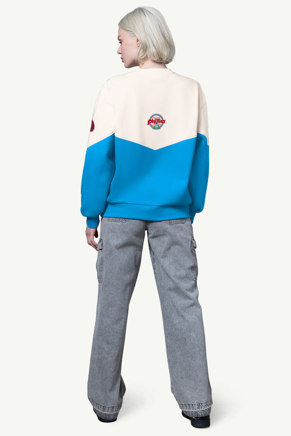 Starter WOMENS PHILADELPHIA PHILLIES CLUTCH HIT FLEECE