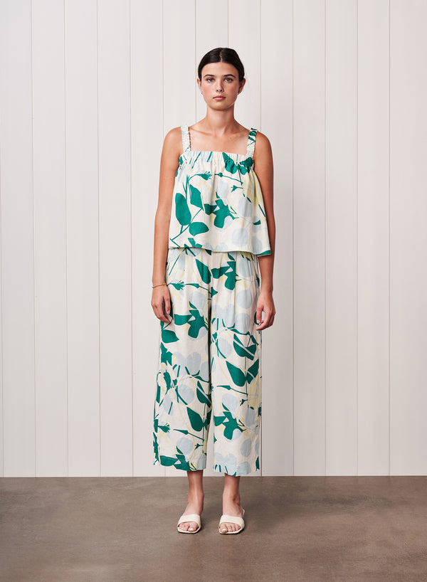 Stateside Blossom Printed Linen Cropped Pant In Blue Blossom