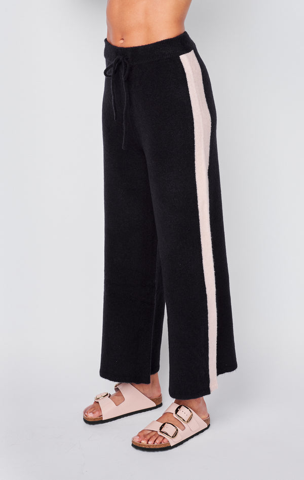 Stateside Color Block Sweater Pant In New Navy/Tutu