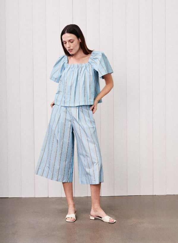 Stateside Column Stripe Poplin Swing Top In Blue Multi Stripe