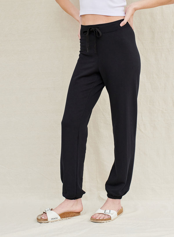 Stateside Softest Fleece Drawstring Sweatpant In Black