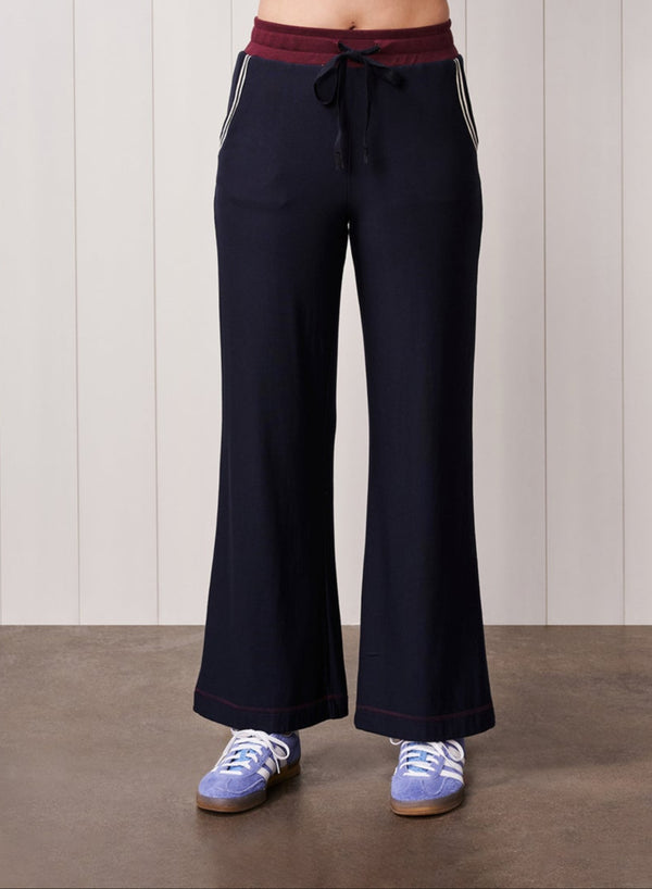 Stateside Softest Fleece Flare Sweatpant In New Navy