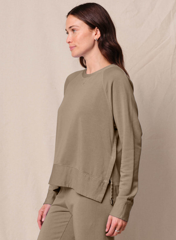 Stateside Softest Fleece Raglan Side Slit Sweatshirt In Bay Leaf