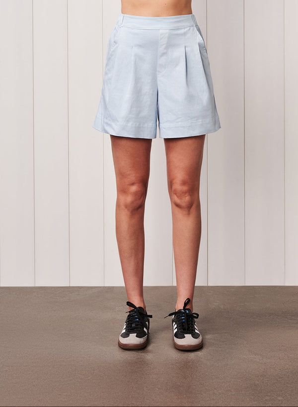 stateside Cava Twill Trouser Short in Dove Blue