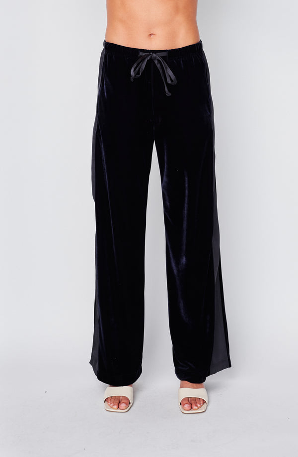 stateside Crushed Velvet Wide Leg Pant in New Navy
