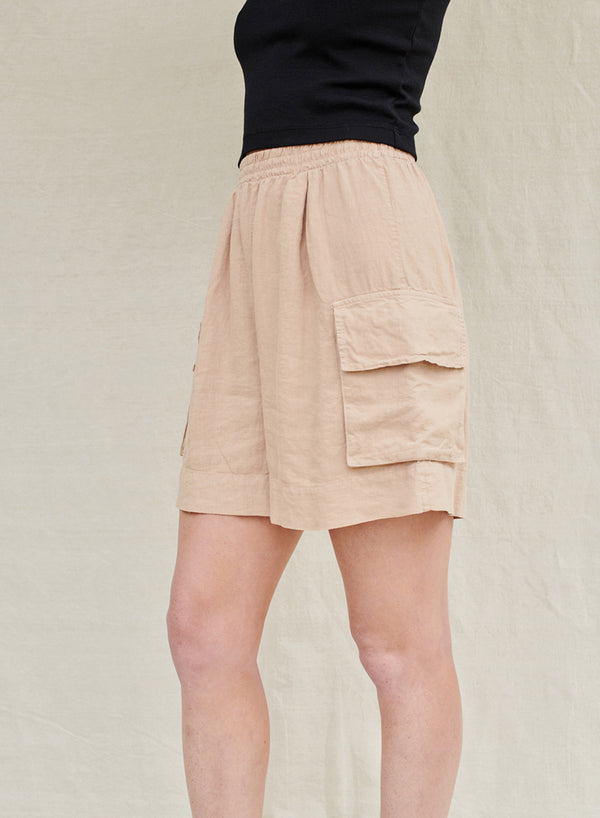 Stateside Linen Cargo Short In Wheat