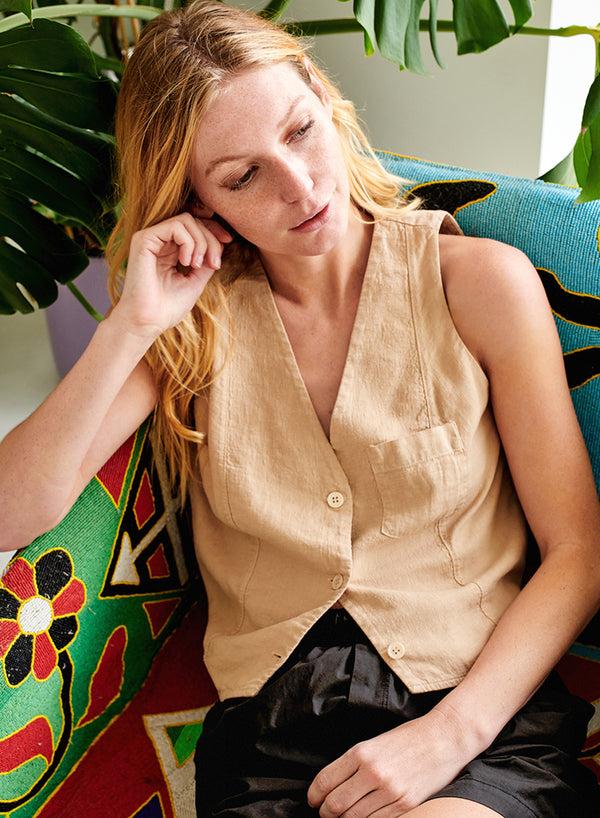 Stateside Linen Pocket Vest In Wheat