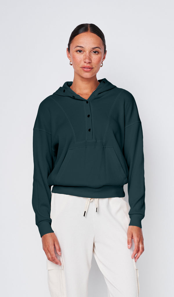 stateside Micro Thermal Hood Pullover in Everfall