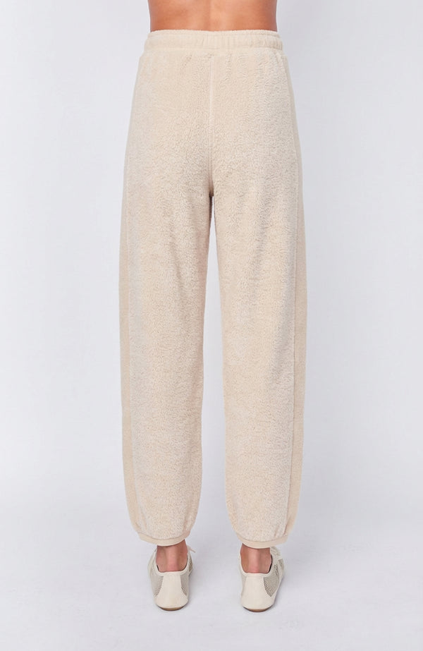 Stateside Plush Fleece Barrel Pant In Cream