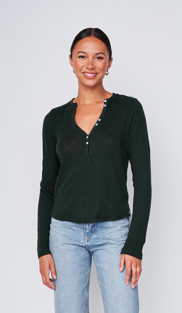 stateside Supima Slub Jersey Henley in Everfall