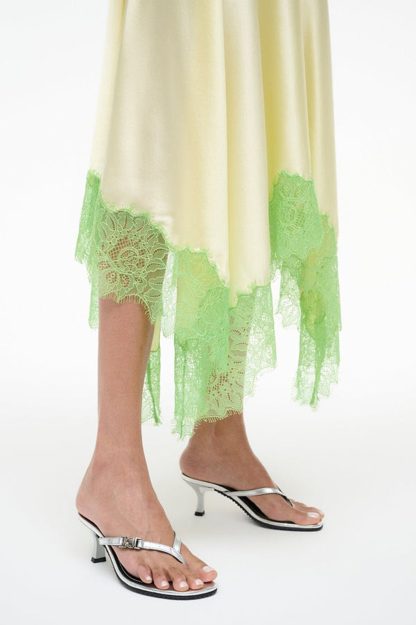 Staud FLYNN KITTEN HEEL SILVER