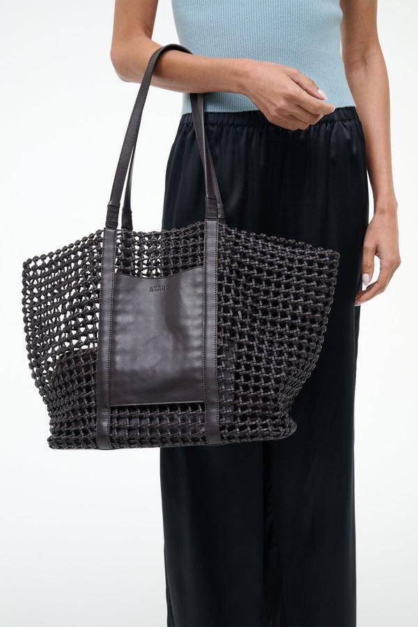 Staud GETAWAY HAND-KNOTTED TOTE BAG ESPRESSO