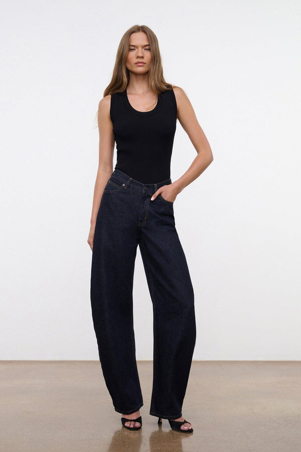 staud JACKSON BARREL JEAN INDIGO