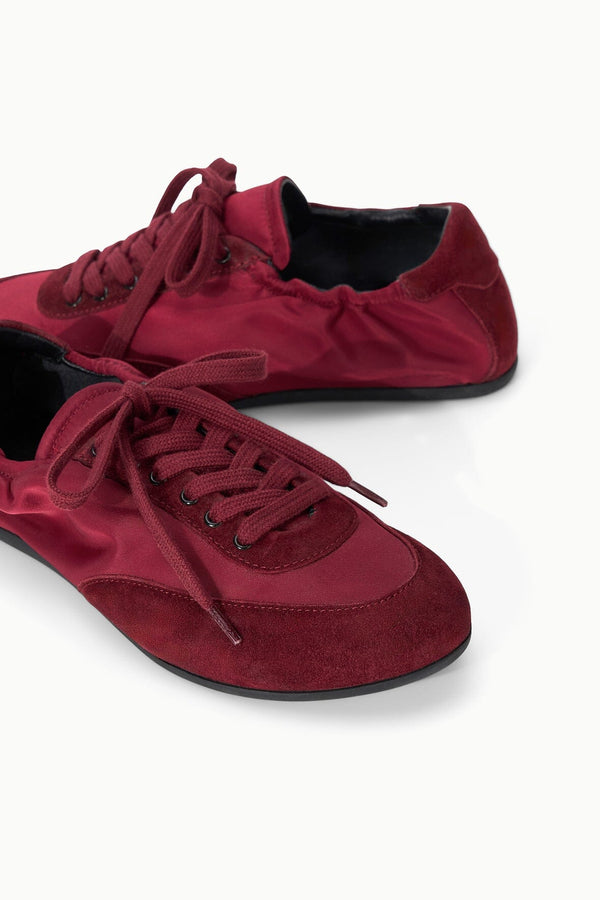 Staud JOEY SPORT BALLET OXBLOOD