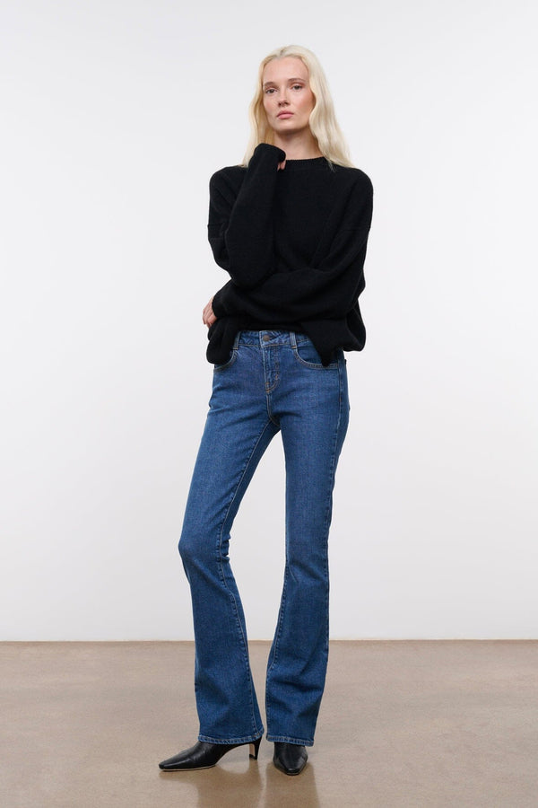 staud KYLE STRETCH FLARE JEAN STONE BLUE