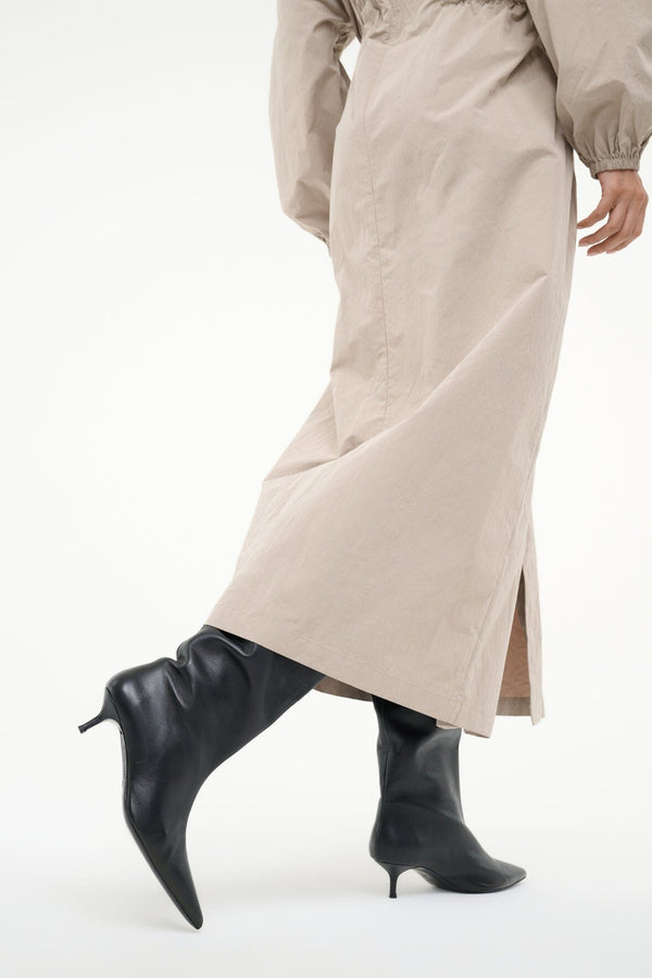 Staud SEBASTIAN KITTEN HEEL BOOT BLACK