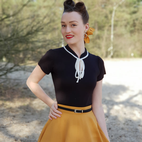 Steady Clothing Keyhole To My Heart Top In Black
