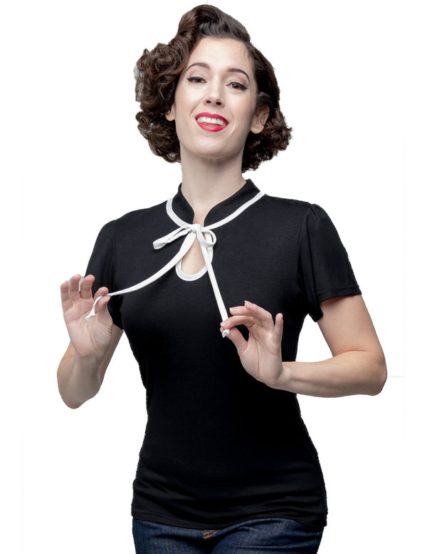 steady clothing Keyhole to My Heart Top in Black