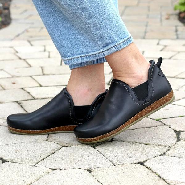 Stegmann Women's Lieben Leather Chelsea Boot