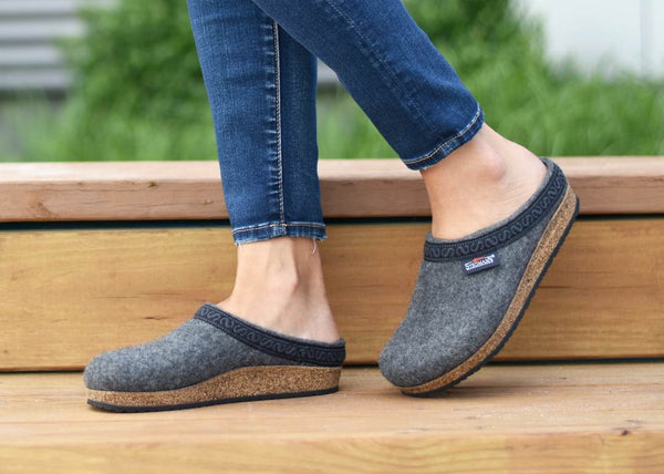 Stegmann Women's Original 108 Wool Clog - Medium