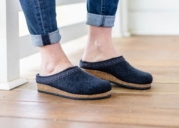 Stegmann Women's Original 108 Wool Clog - Wide