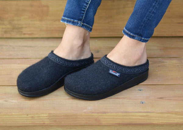 Stegmann Women's WoolFlex Wool Clog - Wide