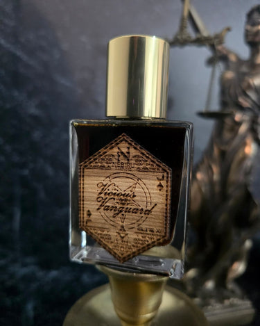 stele Nebiru Parvms Nocturnal Nemesis Extrait de Parfum