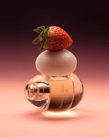 stele d'Annam Strawberry Mochi Eau de Parfum