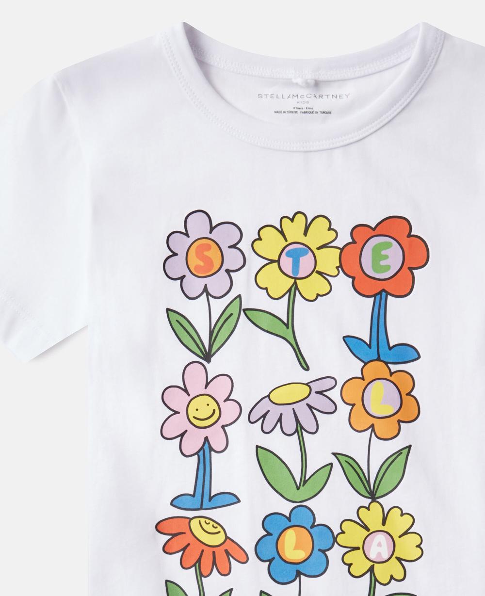 Stella Flower Graphic T-Shirt