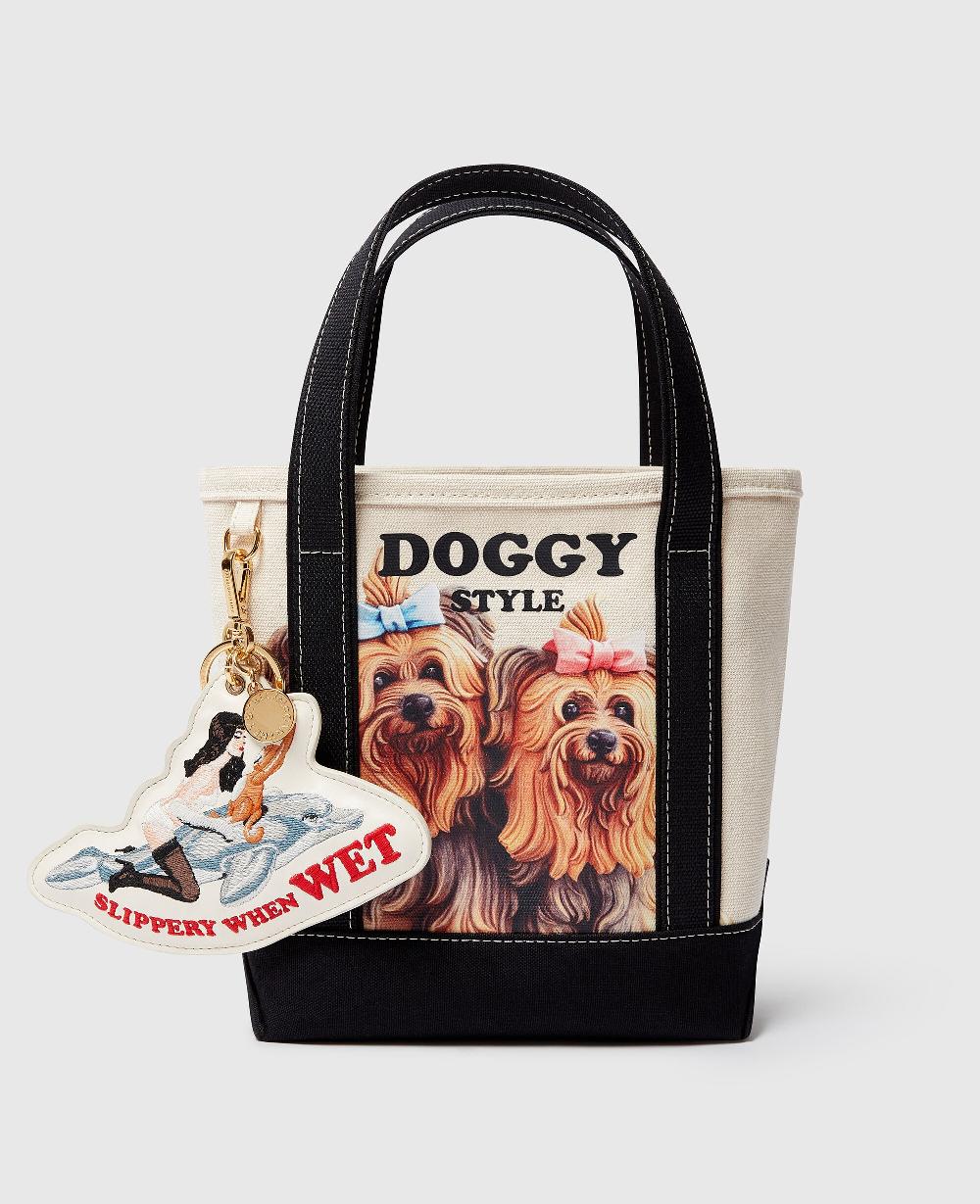 Stella Jeff Koons Slippery When Wet Keyring