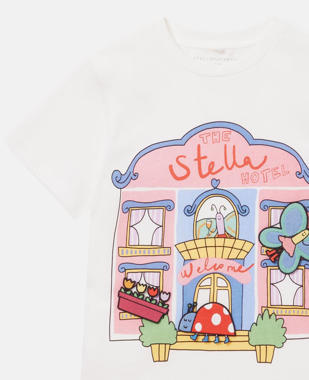 Stella Stella Hotel Graphic T-Shirt