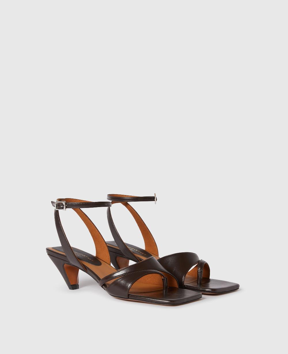 Stella Stella Spur Kitten Heels