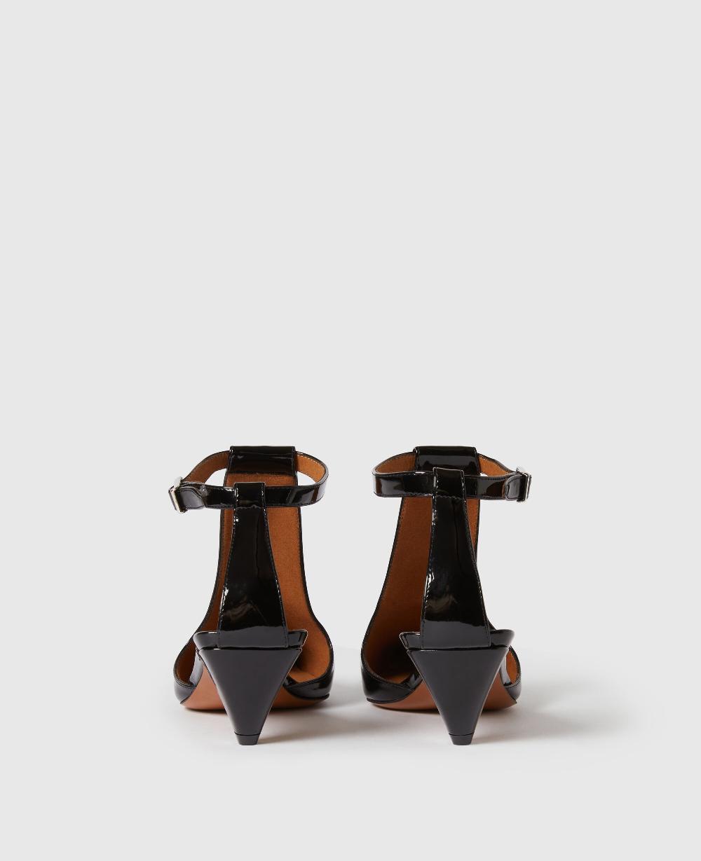 Stella Stella Spur Kitten Heels
