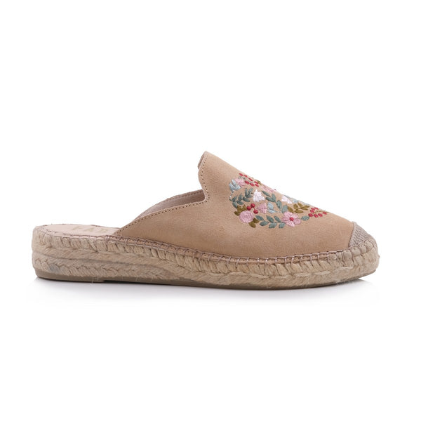 step ahead Fabiolas Violeta Sahara