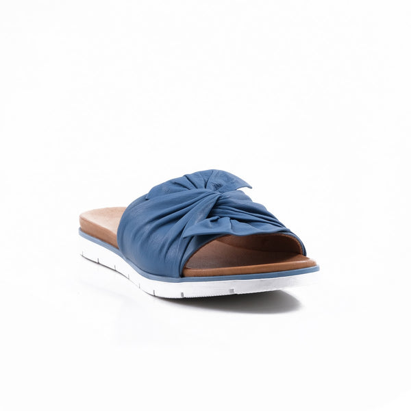 Step Ahead Pesso Berry Blue