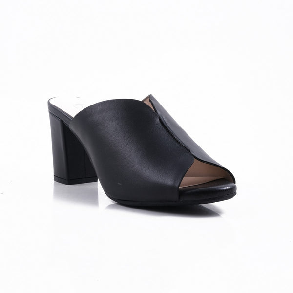 Step Ahead Pesso Blank Black