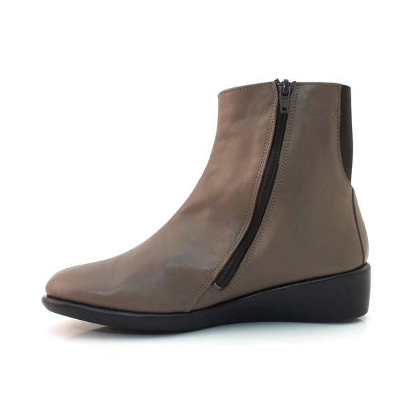 Step Ahead Pesso Boss Taupe