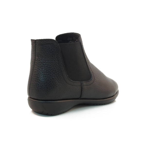 Step Ahead Pesso Dada Black