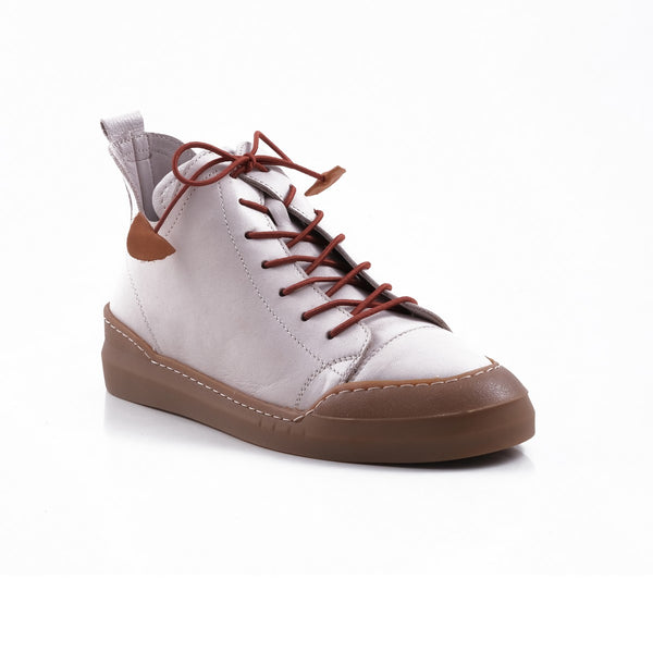 Step Ahead Pesso Moth Beige