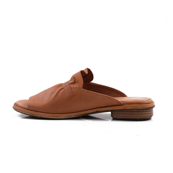 Step Ahead Pesso Mystique Tan