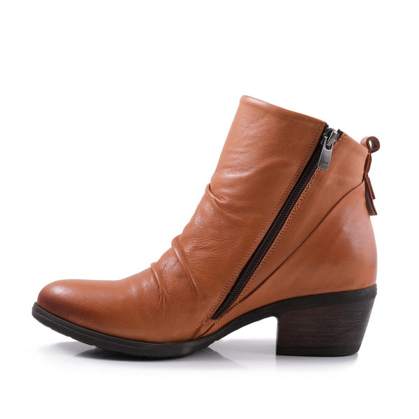 Step Ahead Pesso Sow Tan