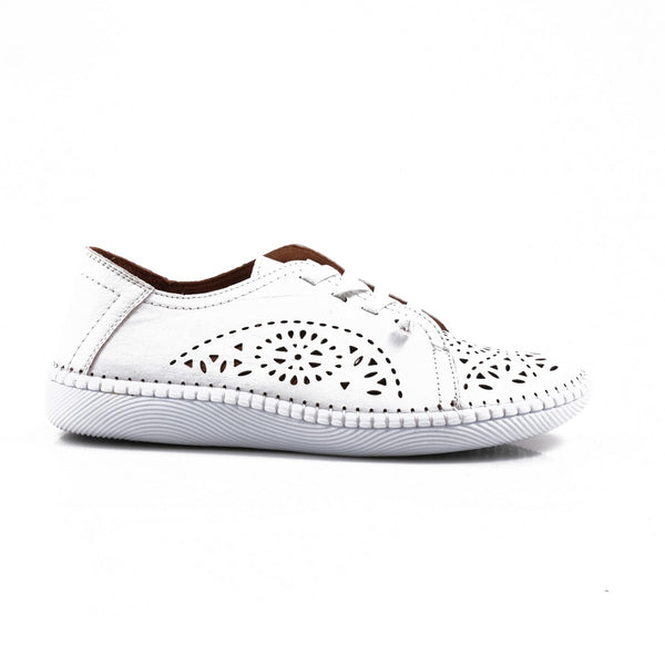 step ahead Pesso Stitch White