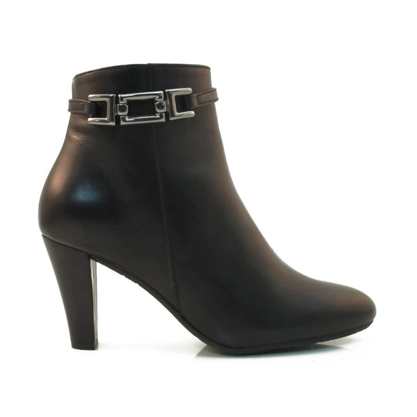 step ahead Pesso Vartel Black