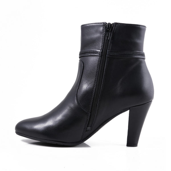 Step Ahead Pesso Vartos Black