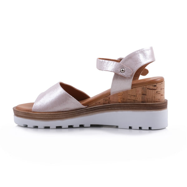 Step Ahead Pesso Wendel Cameo