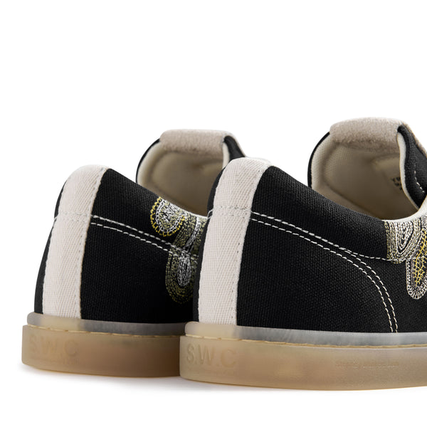 Stepney Workers Club SURMA SHROOMHANDS REPAIR STITCH