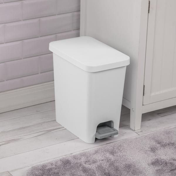 Sterilite 1061 – 2.7 Gal. Rectangular Step-on Wastebasket