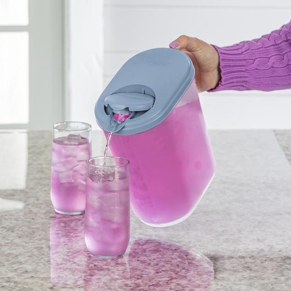 Sterilite 0490 – 1 Gal. Pitcher