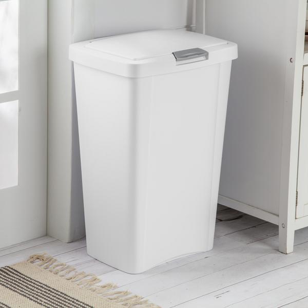 Sterilite 1045 – 13 Gal. TouchTop™ Wastebasket