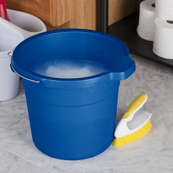 Sterilite 1123 – 12 Qt. Spout Pail